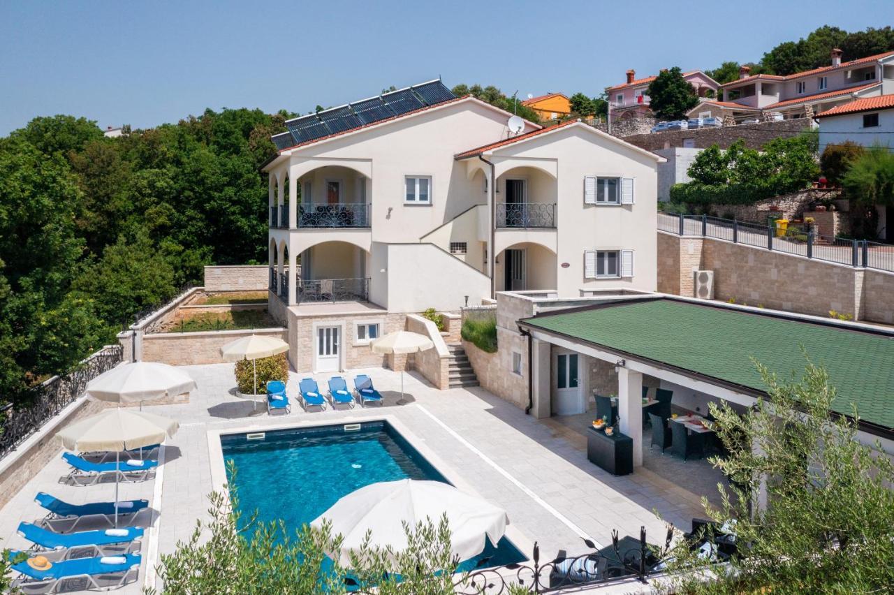 Villa Vires Labin  Exterior foto