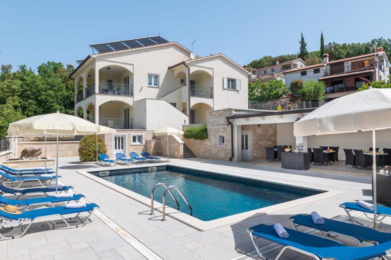 Villa Vires Labin  Exterior foto